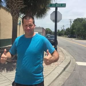 Meet your Posher, Joe